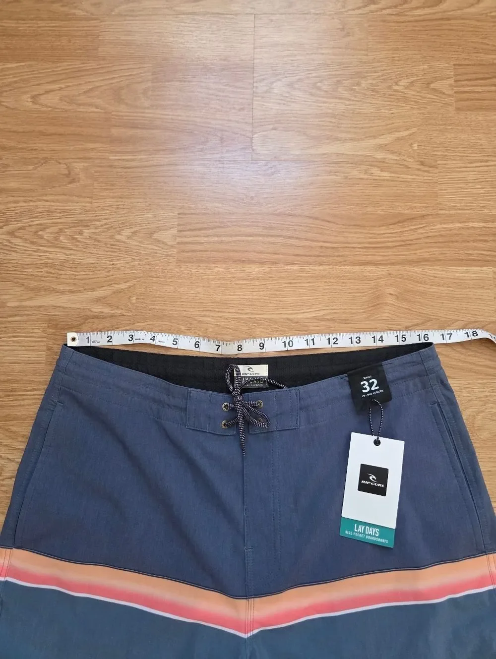 Rip Curl Rapture Layday Boardshorts Sz 32